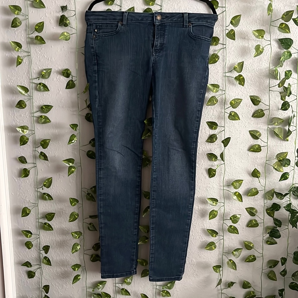 Michael Kors straight leg/skinny jeans, Size 4